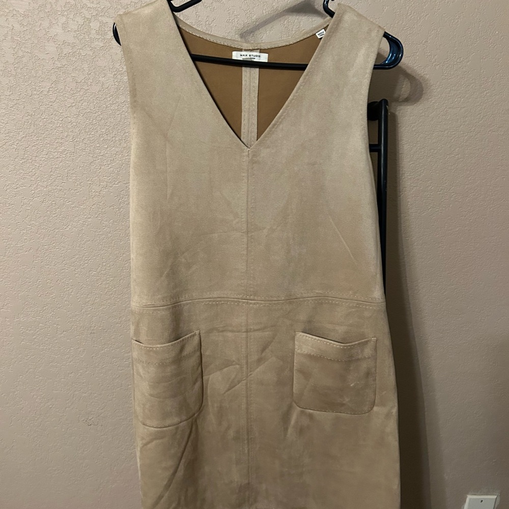 Max studio dress